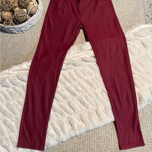 Stylish Red Leggings with pockets size M